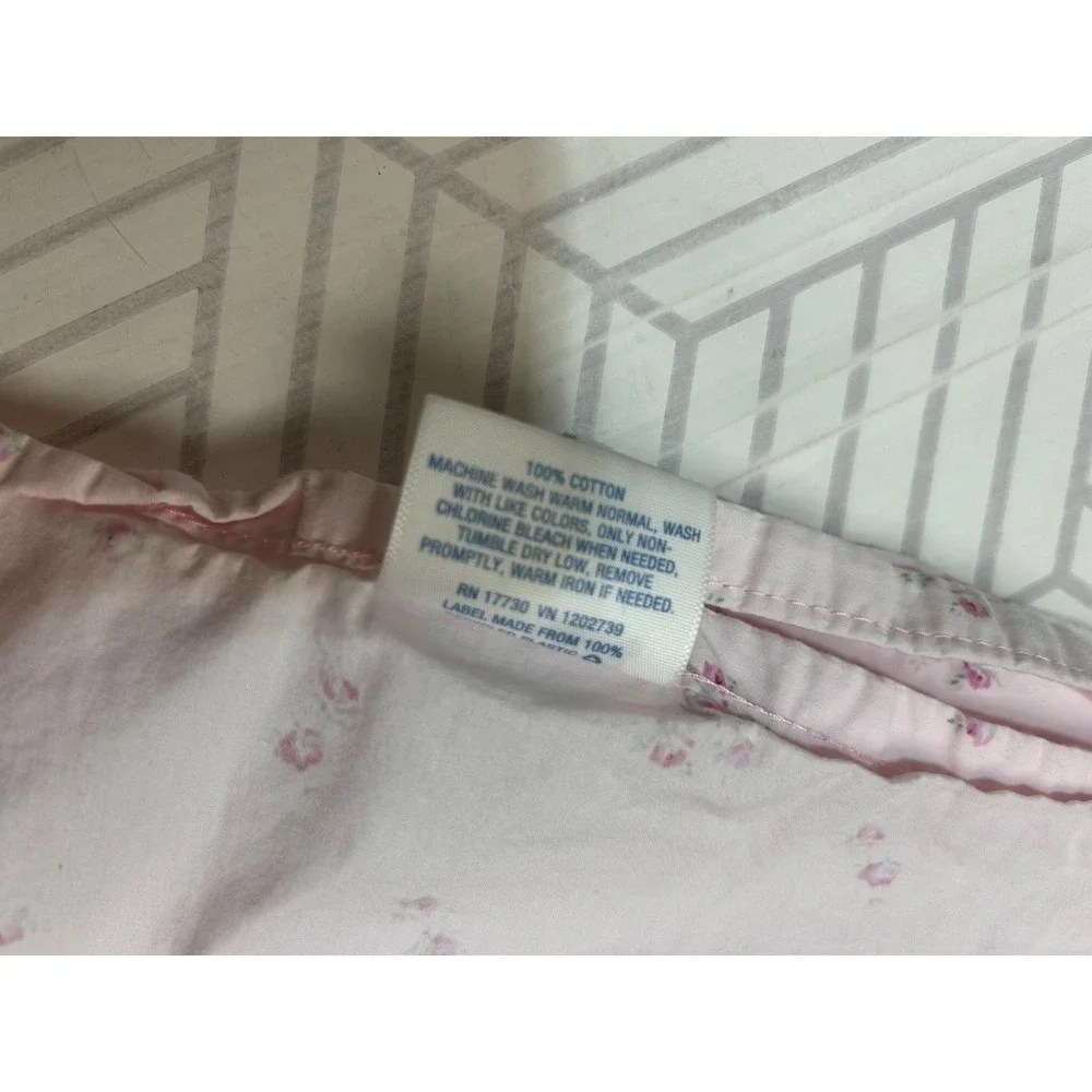 Simply Shabby Chic Pink Ditsy Rose Floral Queen Flat Sheet 102